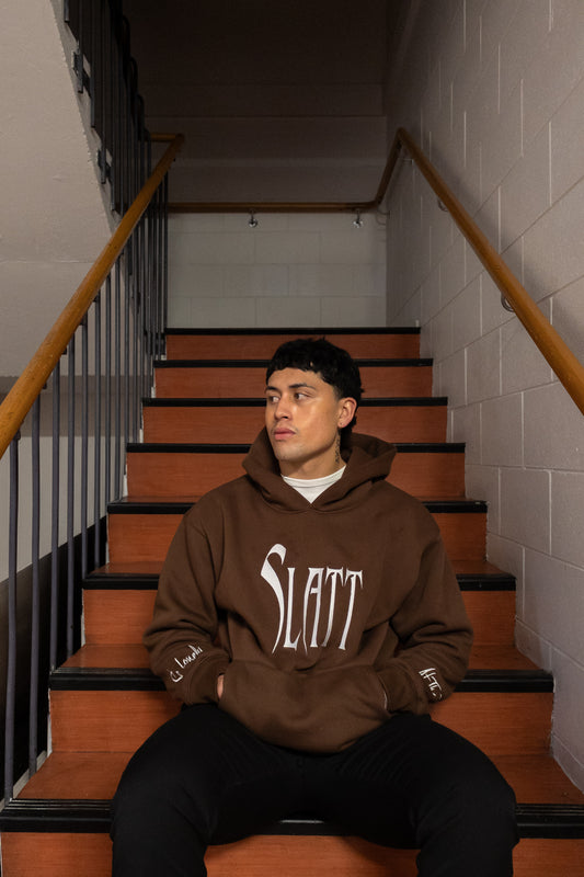 SLATT EMBROIDERY HOODIE "BROWN"